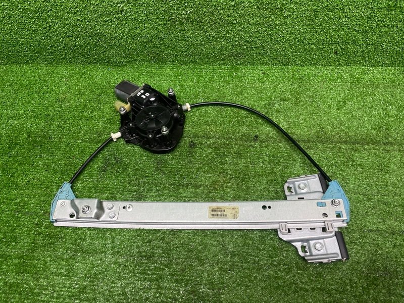 Стеклоподъемник задний, 2900 рублей, Москва