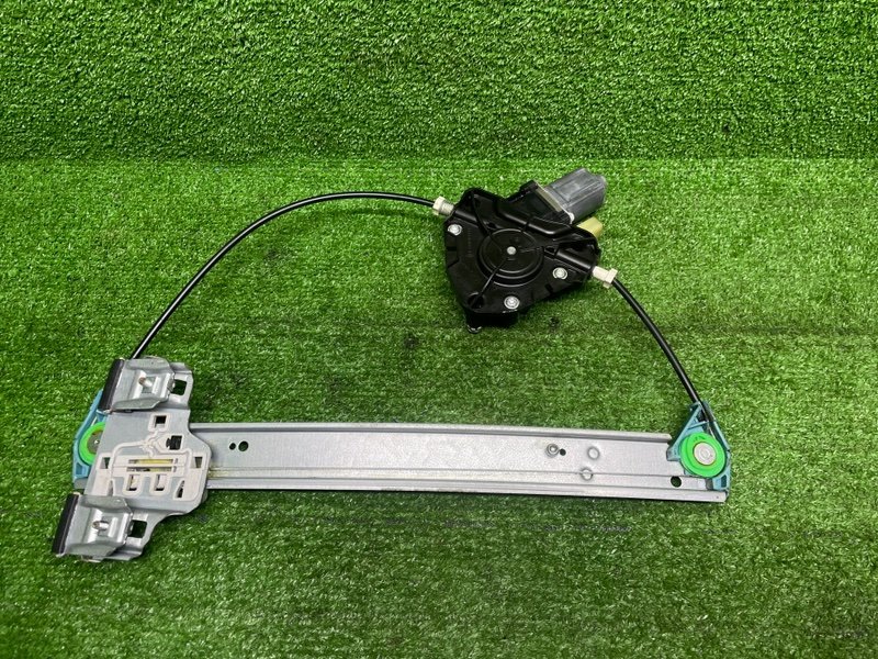 Стеклоподъемник задний, 2900 рублей, Москва