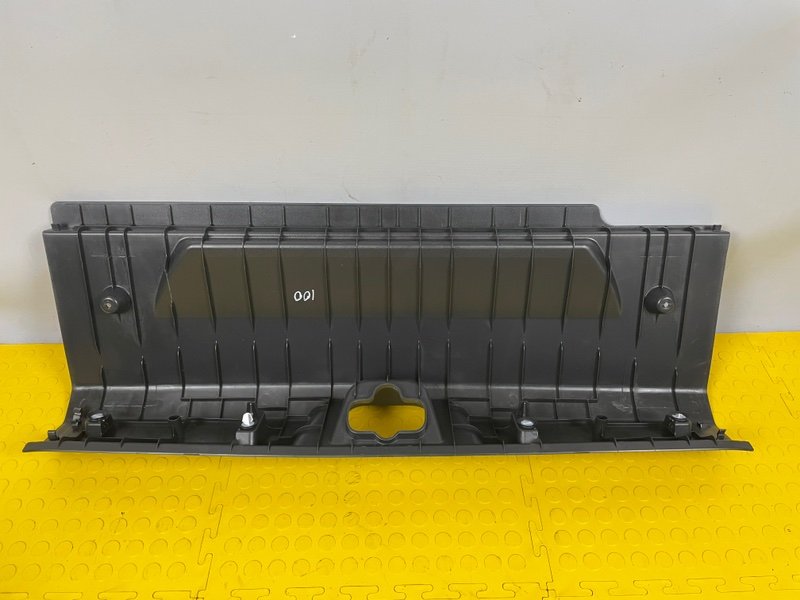 Обшивка багажника, 1000 рублей, Москва