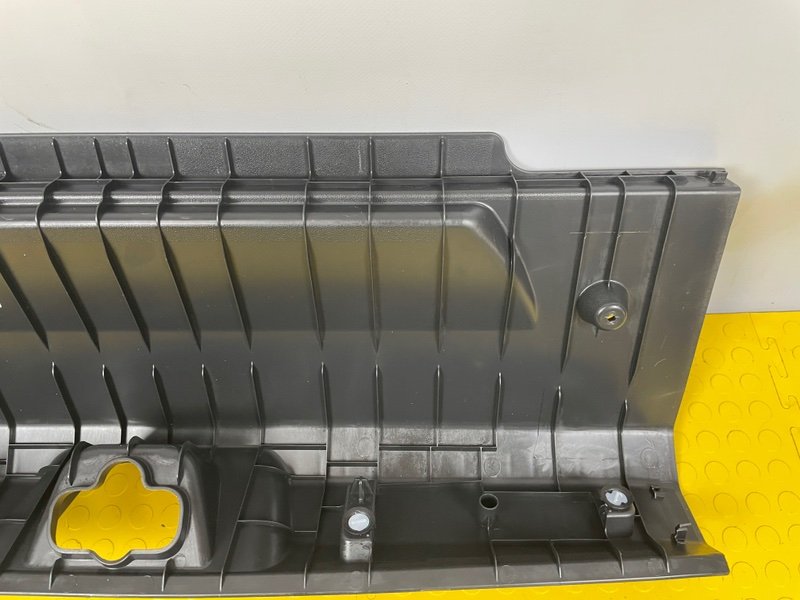 Обшивка багажника, 1000 рублей, Москва