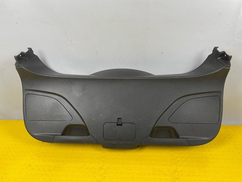 Обшивка двери багажника, 3500 рублей, Москва