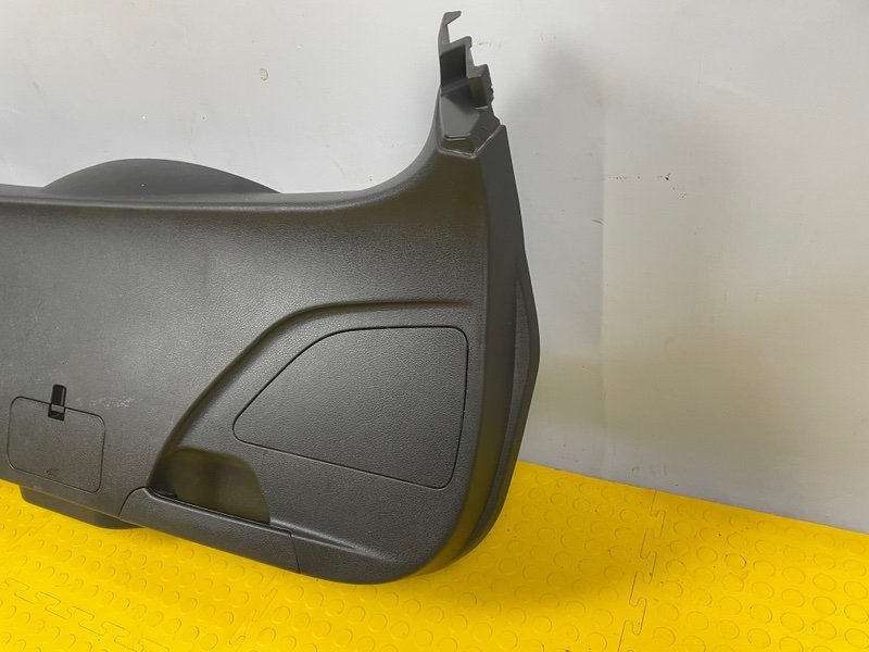 Обшивка двери багажника, 3500 рублей, Москва