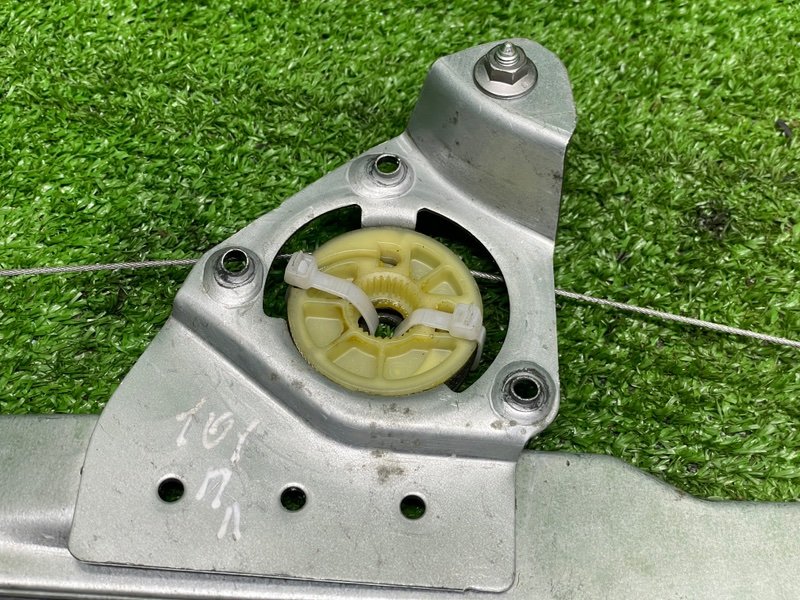 Стеклоподъемник передний, 1500 рублей, Москва