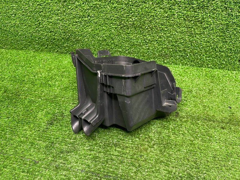 Корпус блока предохранителей, 2000 рублей, Москва