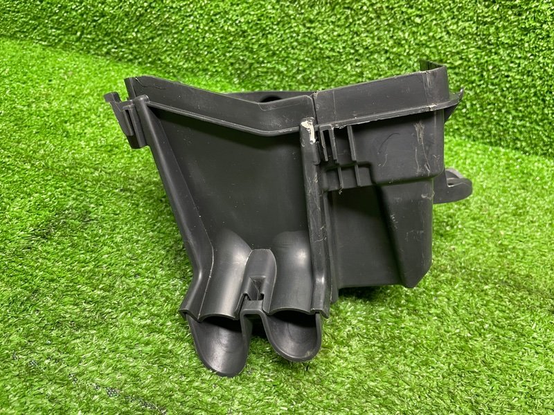 Корпус блока предохранителей, 2000 рублей, Москва