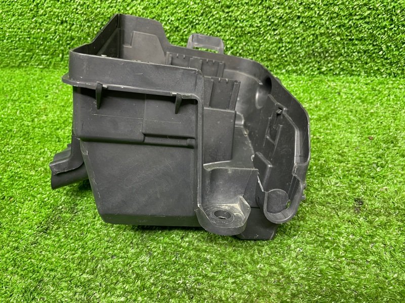 Корпус блока предохранителей, 2000 рублей, Москва