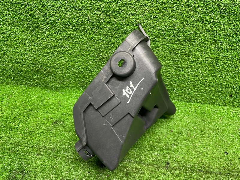 Корпус блока предохранителей, 2000 рублей, Москва