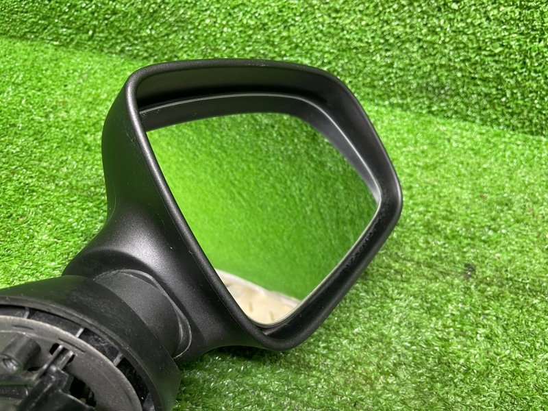 Зеркало правое, 3000 рублей, Москва