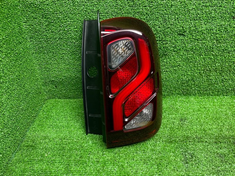 Фонарь задний правый, 10000 рублей, Москва