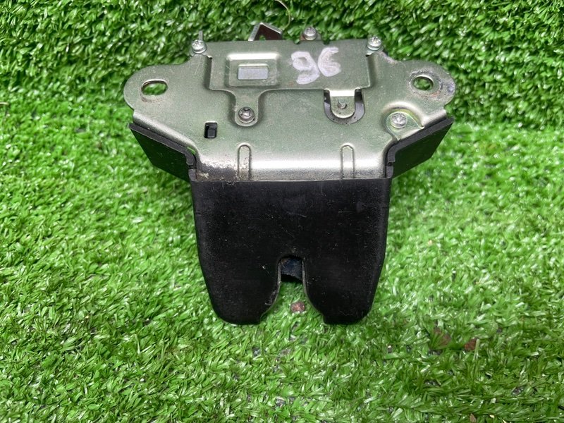 Замок багажника, 2500 рублей, Москва