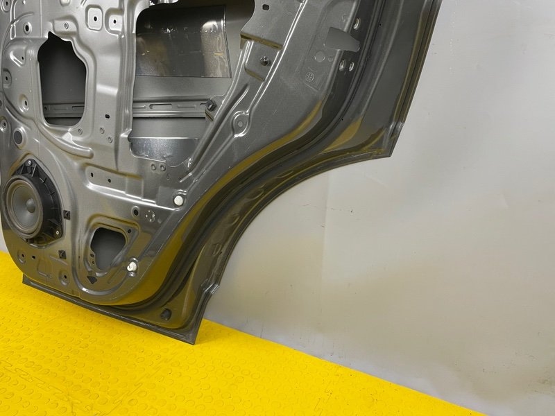 Дверь задняя правая, 20000 рублей, Москва