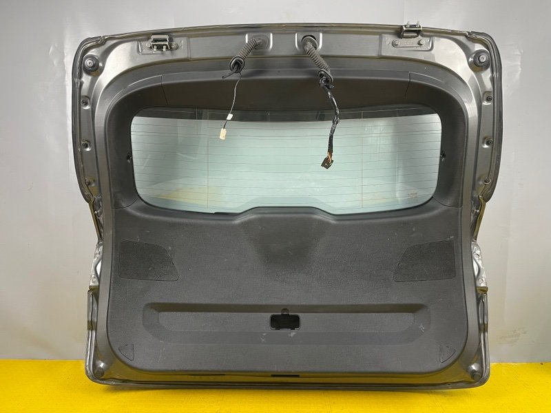 Дверь багажника, 75000 рублей, Москва