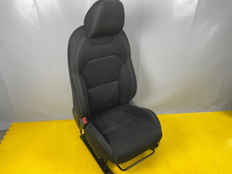 Сиденье переднее левое, 25000 рублей, Москва