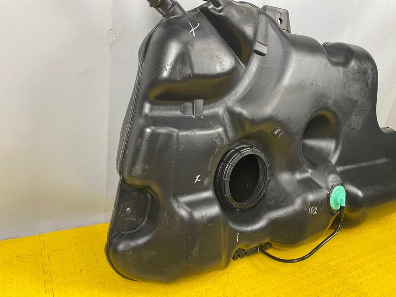 Бак топливный, 5000 рублей, Москва