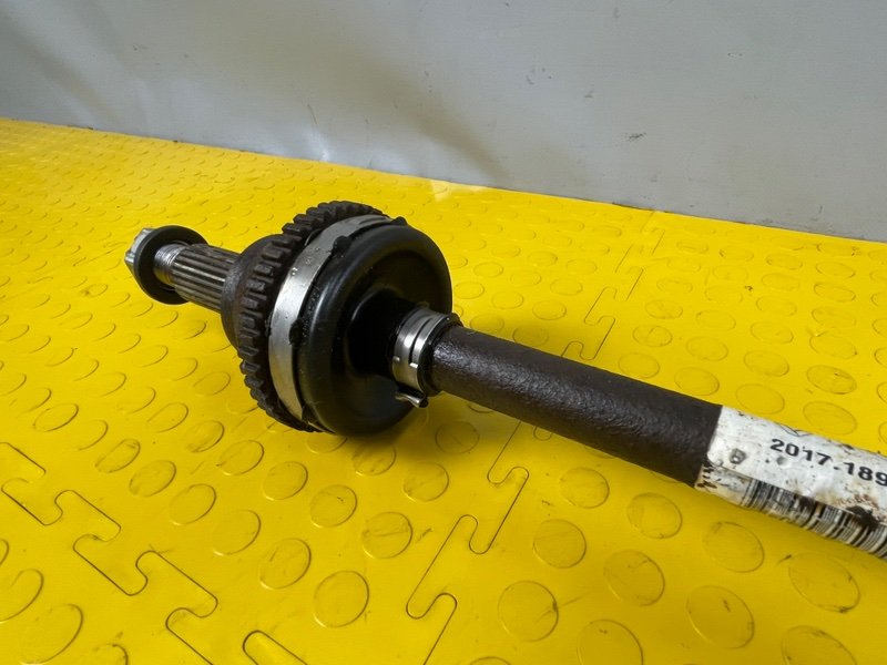 Привод задний, 3000 рублей, Москва