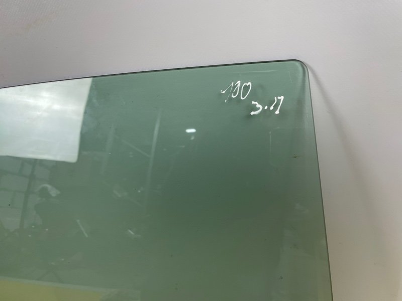 Стекло двери задней правой, 3500 рублей, Москва