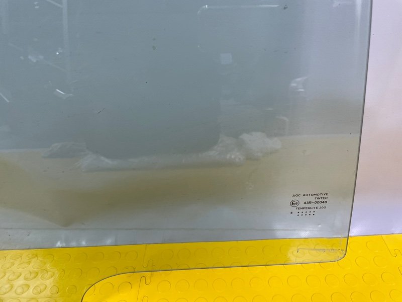Стекло двери задней правой, 3500 рублей, Москва