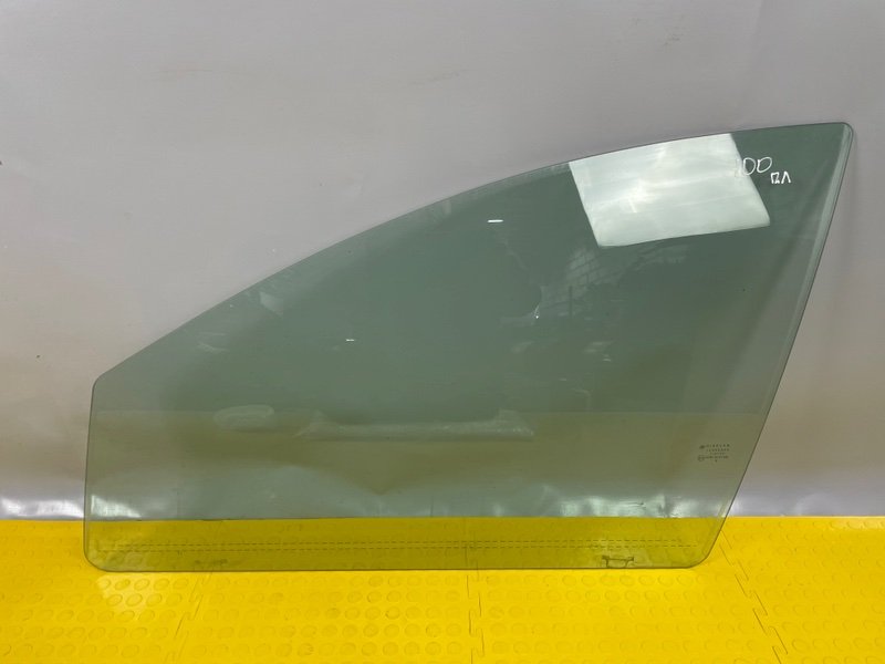 Стекло двери передней левой, 3500 рублей, Москва