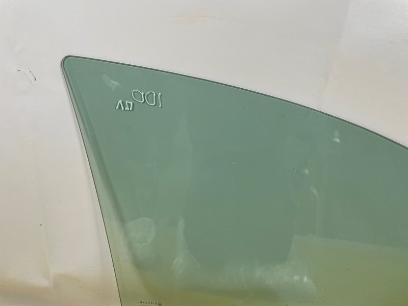 Стекло двери передней левой, 3500 рублей, Москва