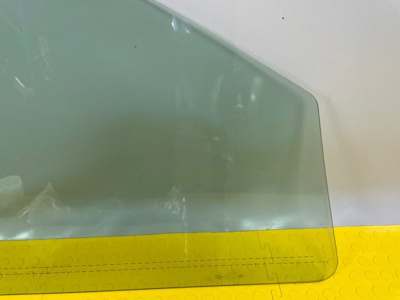 Стекло двери передней левой, 3500 рублей, Москва