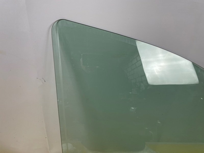 Стекло двери передней правой, 2500 рублей, Москва