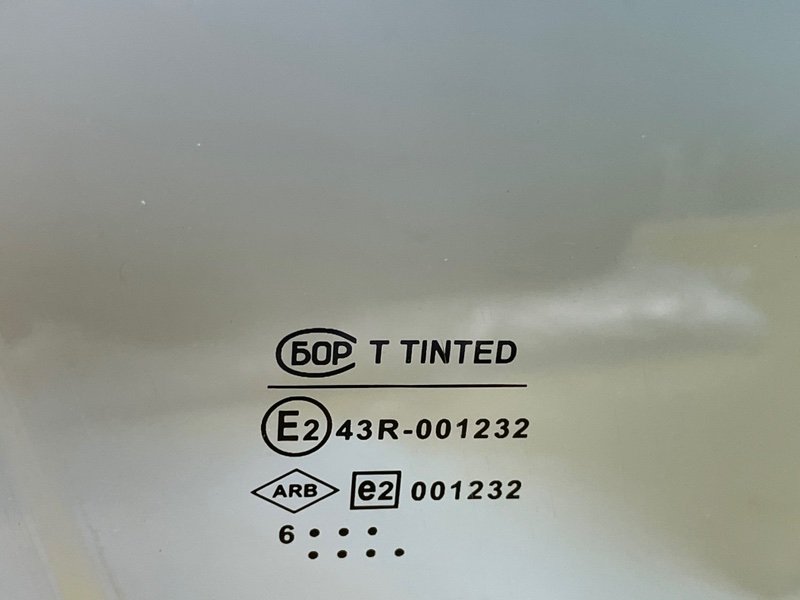 Стекло двери передней правой, 2500 рублей, Москва