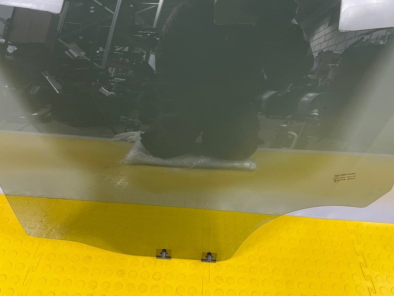 Стекло двери задней левой, 1500 рублей, Москва