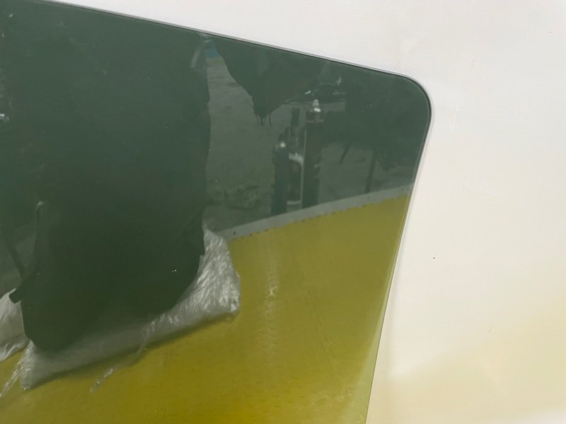 Стекло двери задней левой, 1500 рублей, Москва