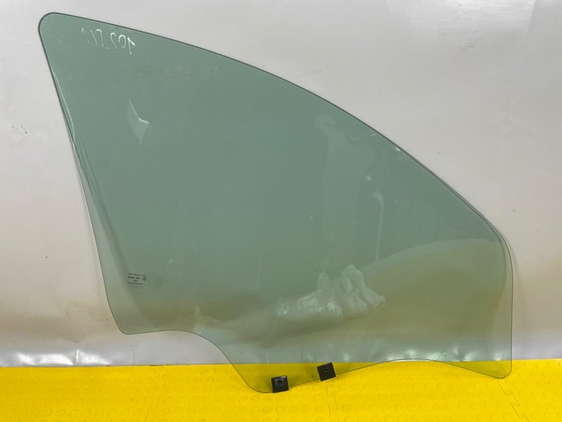 Стекло двери передней левой, 3500 рублей, Москва