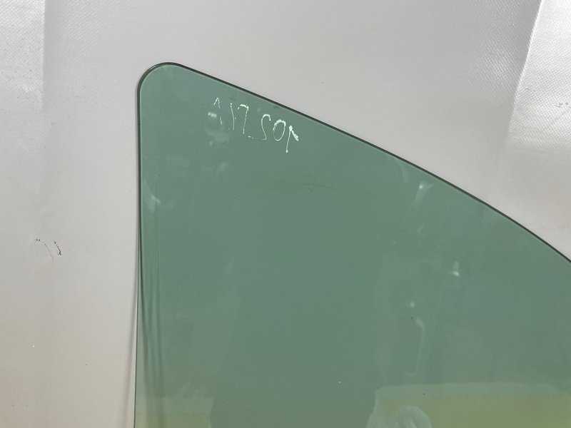 Стекло двери передней левой, 3500 рублей, Москва