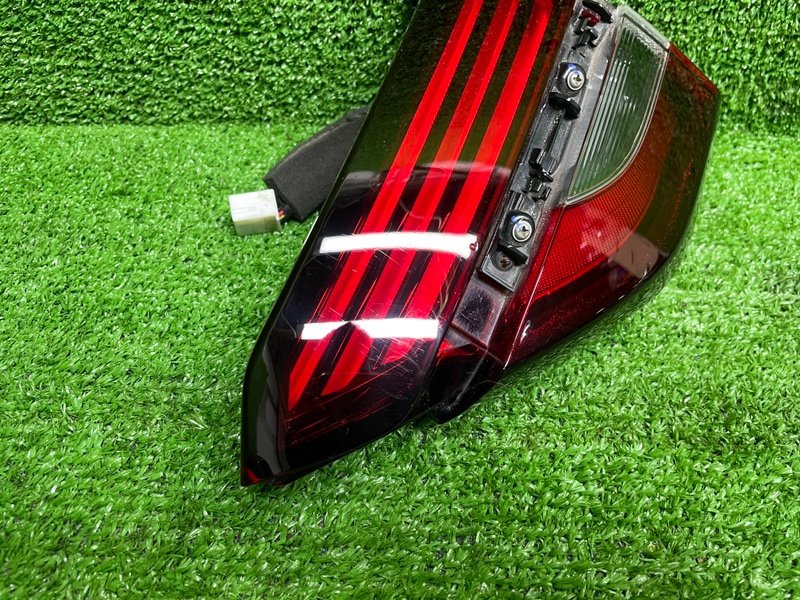 Фонарь задний правый, 8000 рублей, Москва