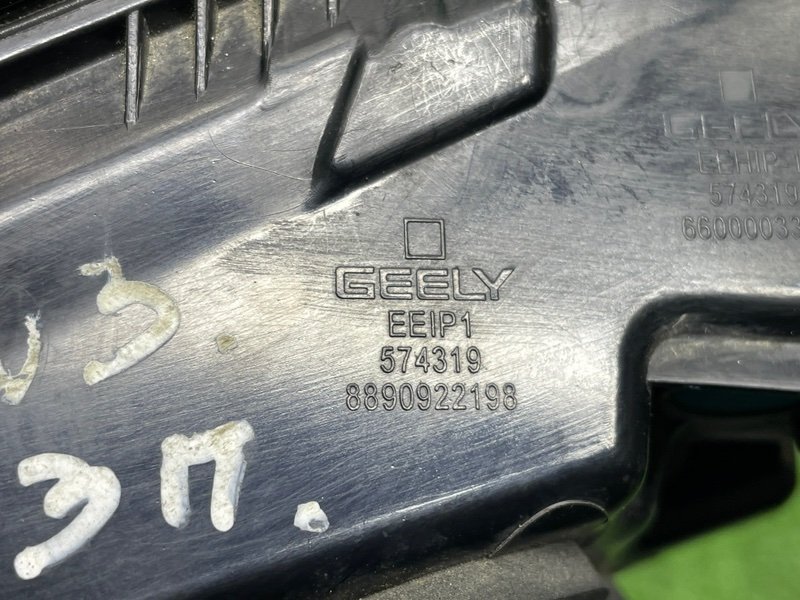 Фонарь задний правый, 8000 рублей, Москва