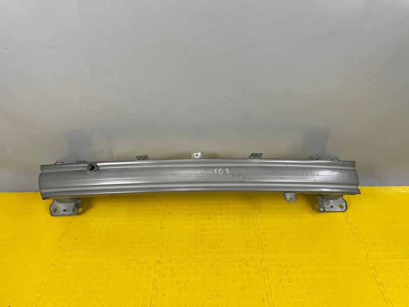 Усилитель переднего бампера, 6000 рублей, Москва