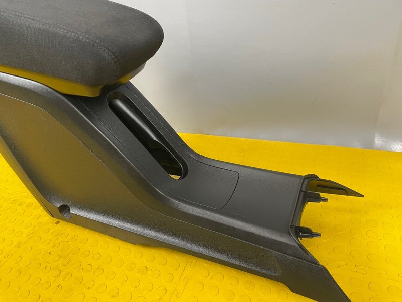 Подлокотник, 15000 рублей, Москва