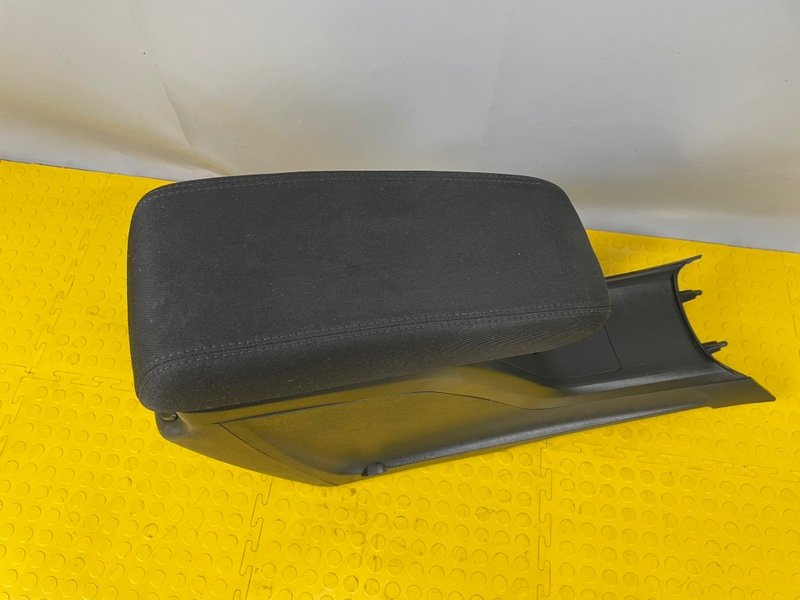 Подлокотник, 15000 рублей, Москва