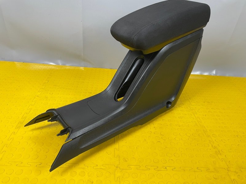 Подлокотник, 15000 рублей, Москва