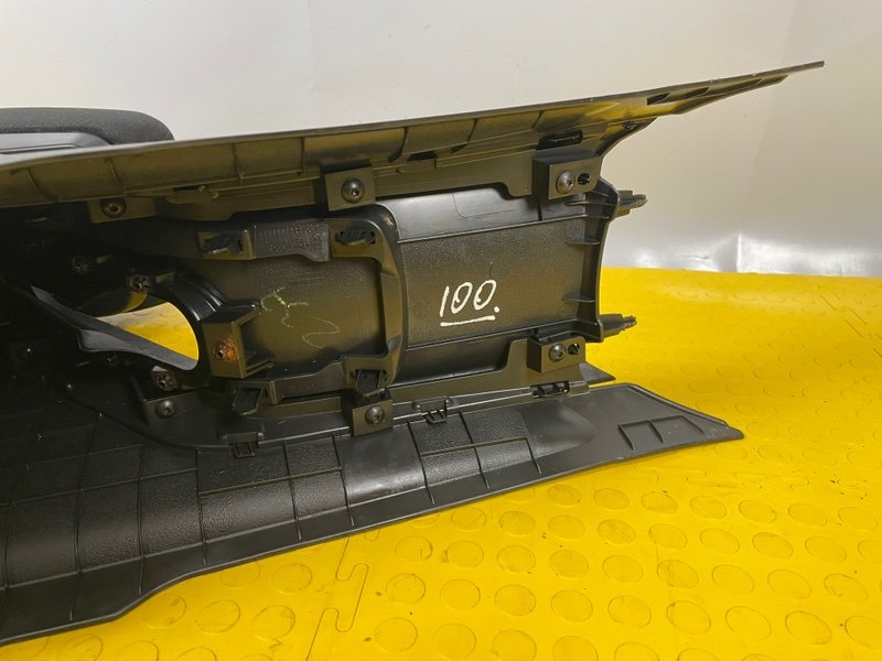 Подлокотник, 15000 рублей, Москва