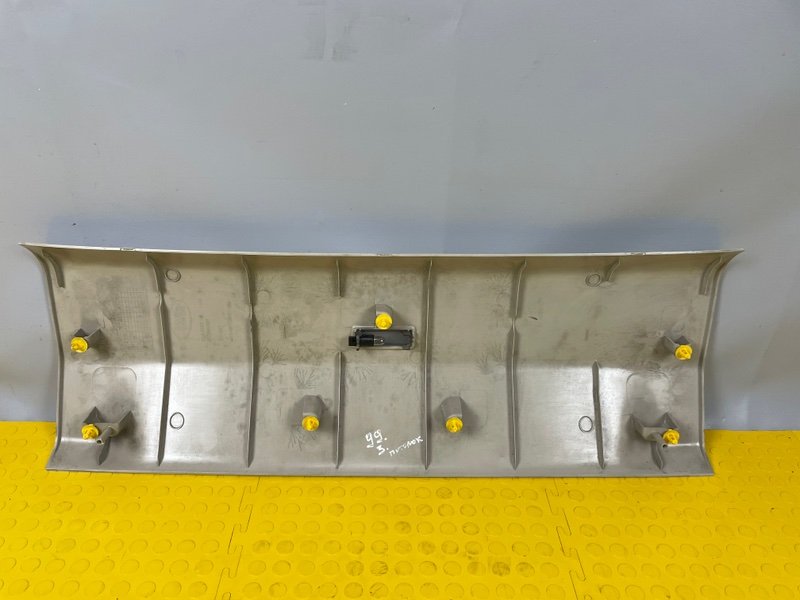 Обшивка багажника, 1000 рублей, Москва