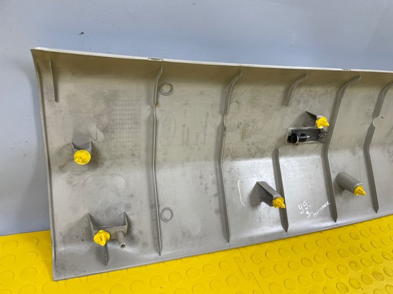 Обшивка багажника, 1000 рублей, Москва