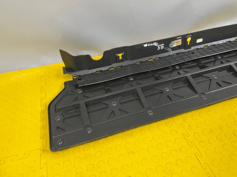 Пол багажника, 2000 рублей, Москва