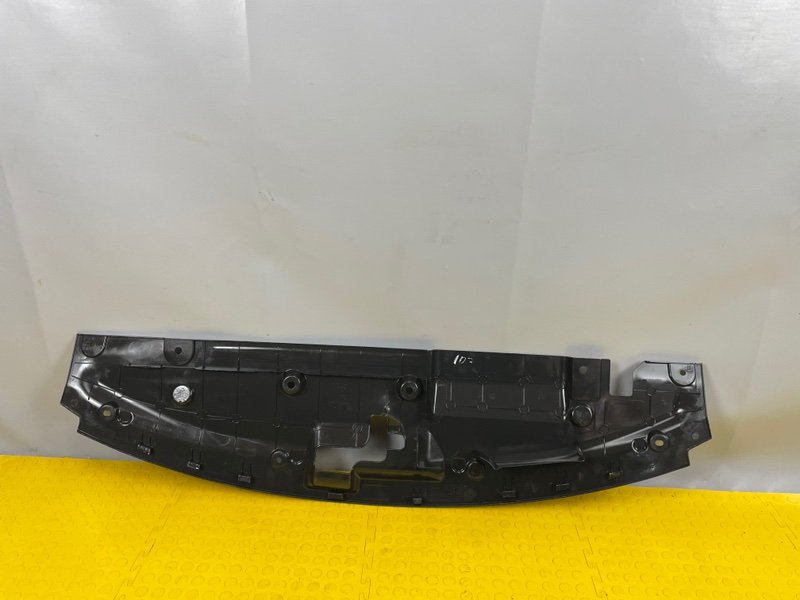 Кожух замка капота, 1500 рублей, Москва