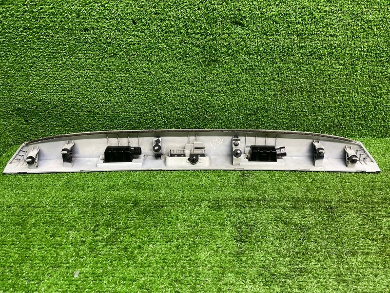 Накладка двери багажника, 3000 рублей, Москва