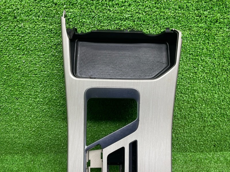 Накладка консоли, 3500 рублей, Москва