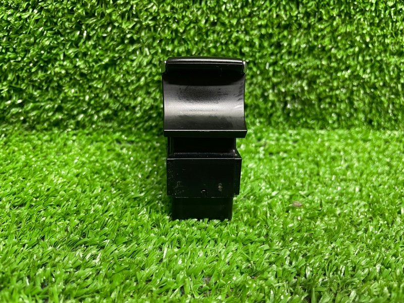 Кнопка стояночного тормоза, 1100 рублей, Москва