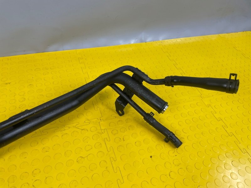 Горловина топливного бака, 2600 рублей, Москва