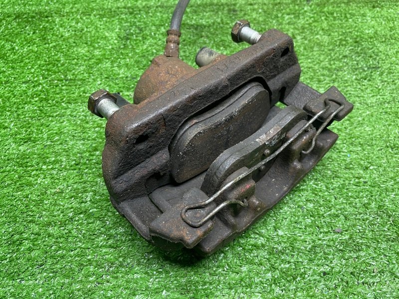 Суппорт тормозной передний правый, 1500 рублей, Москва