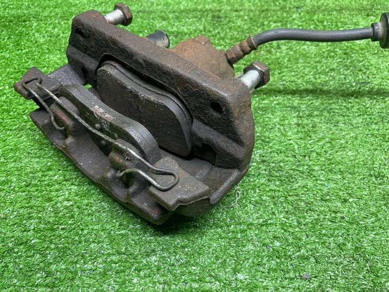 Суппорт тормозной передний правый, 1500 рублей, Москва