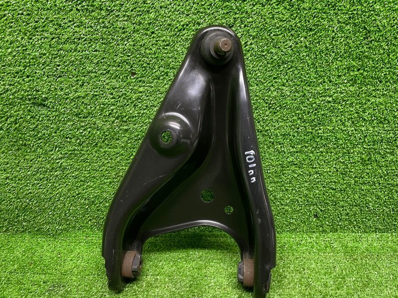 Рычаг передний левый, 1000 рублей, Москва