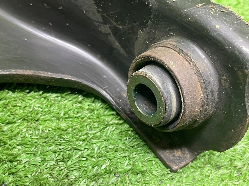 Рычаг передний левый, 1000 рублей, Москва