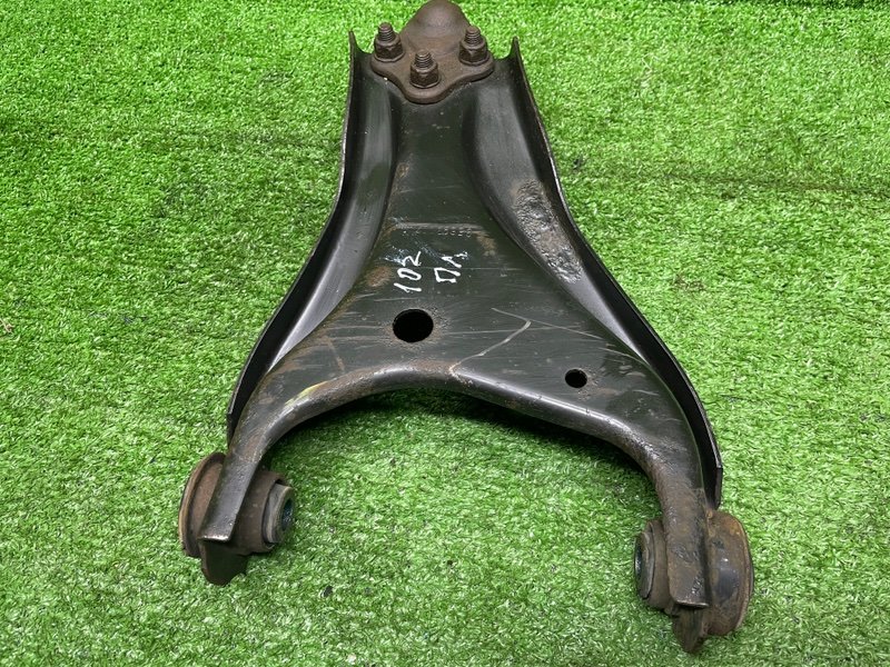 Рычаг передний левый, 1000 рублей, Москва